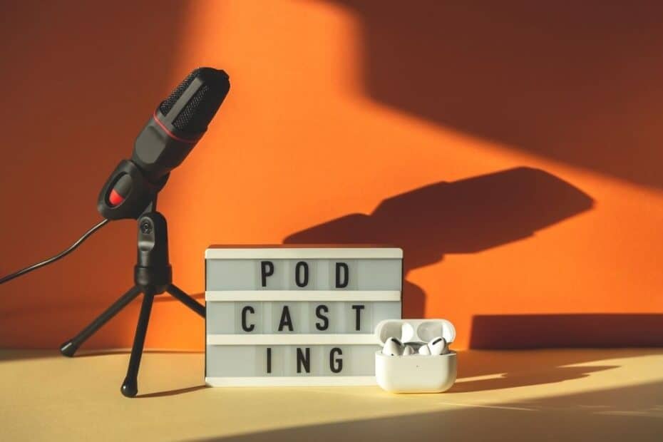 Podcast Format